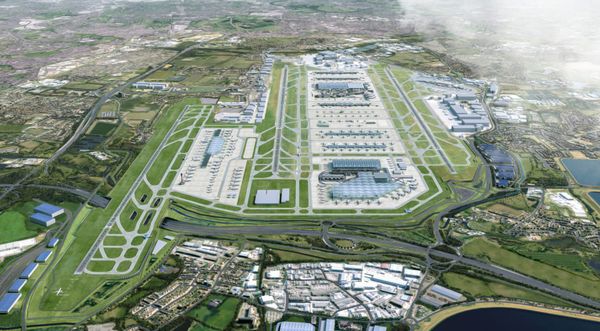 Airlines challenge Heathrow's £49bn expansion costs