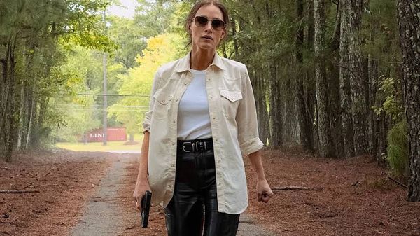Jessica Chastain turns country star detective in dark Netflix mystery