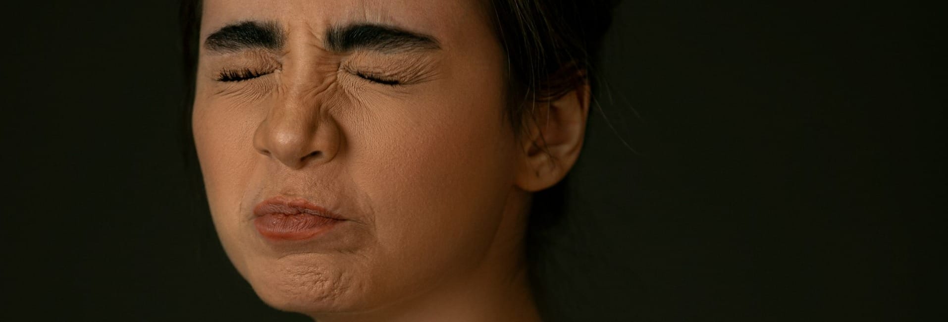 woman in black off shoulder top