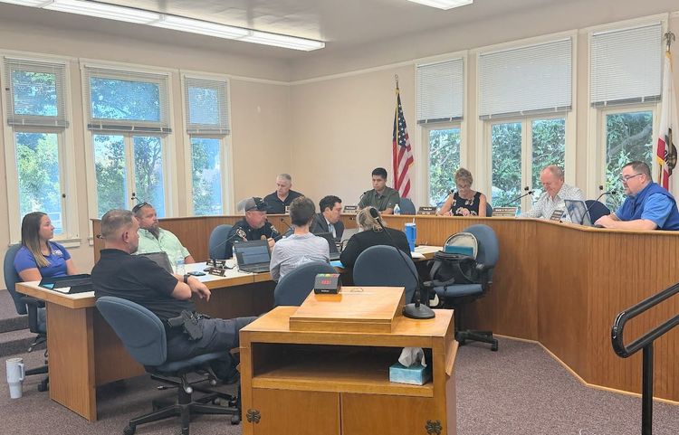 Orland City Hall looks to regain its footing after months of upheaval
