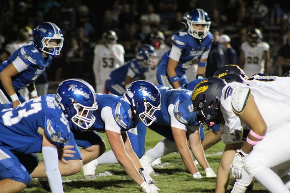 Orland football: Trojans hold off Gridley 34-28 for big home league win