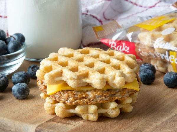 Breakfast Sandwiches & Whole Grain Cinnamon Swirls