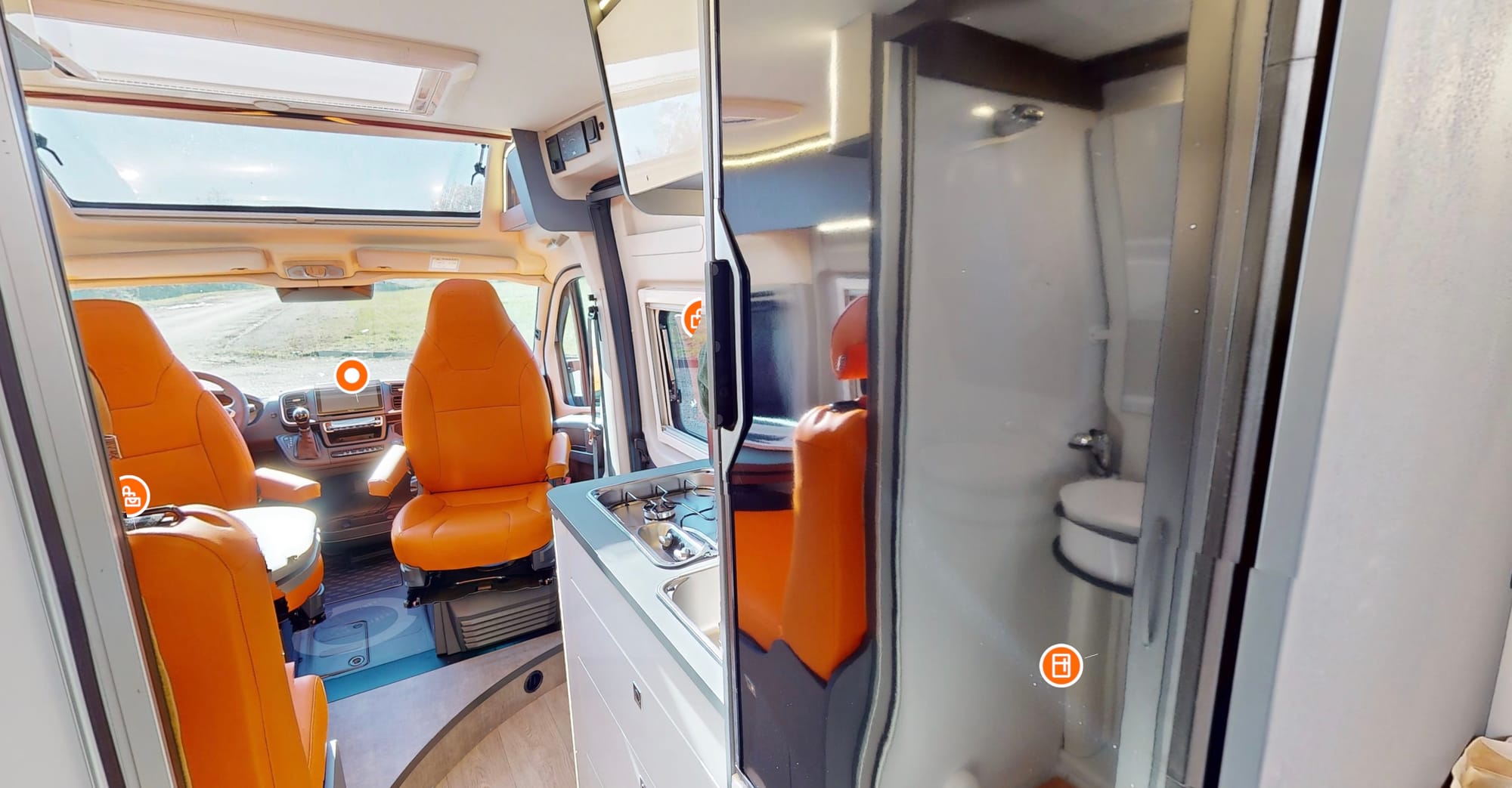 View of the bathroom and cabin in the Kosmo Supremo