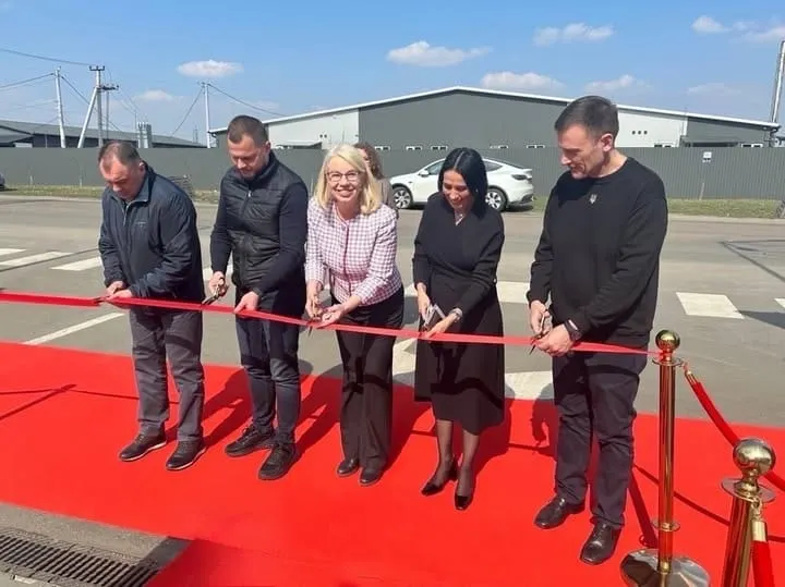 Finland's Hesburger fast food chain opens €7.3 million factory, logistics center in Boryspil