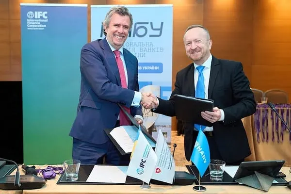 Ukraine's banking association, IFC sign cooperation deal to support financial sector reforms