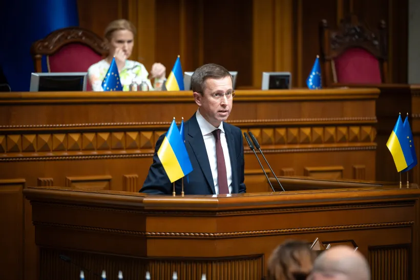 Zelensky highlights new PM’s business record; reshuffled government starts work