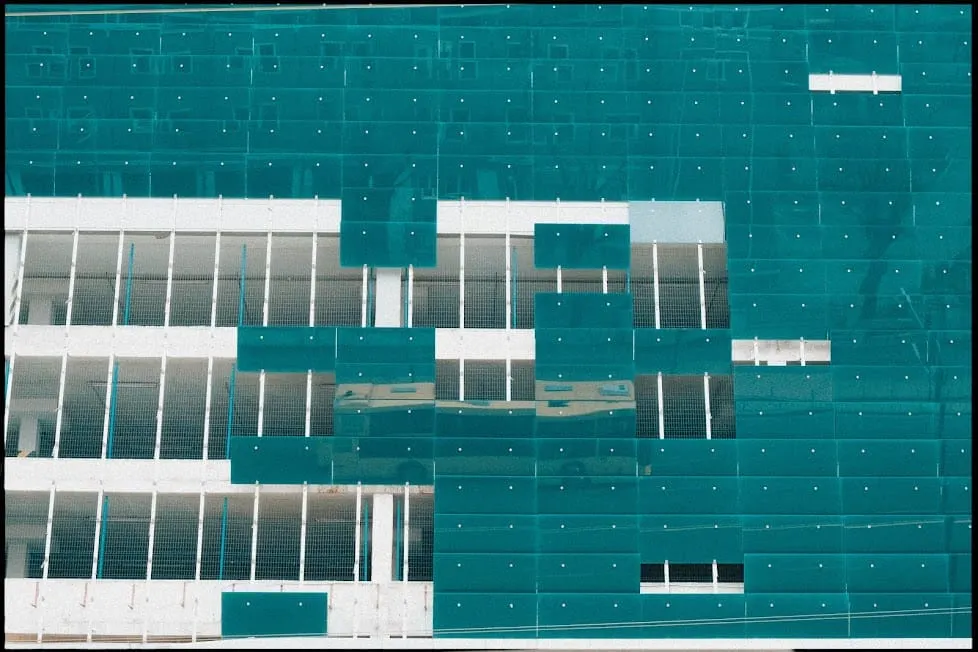 War damage to Kyiv offices outpaces new construction by more than 3 to 1