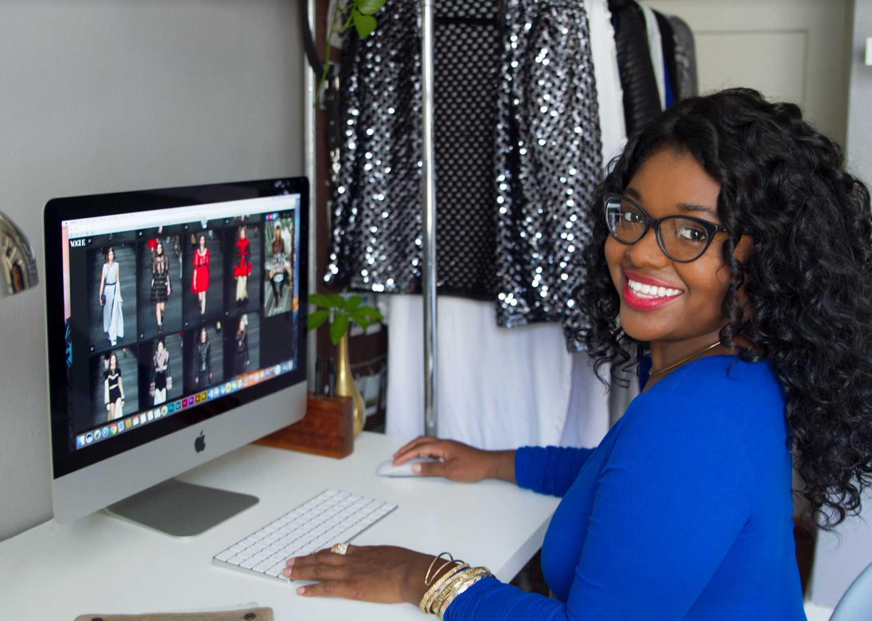 Pro Tips To Balancing A 9-5 While Styling