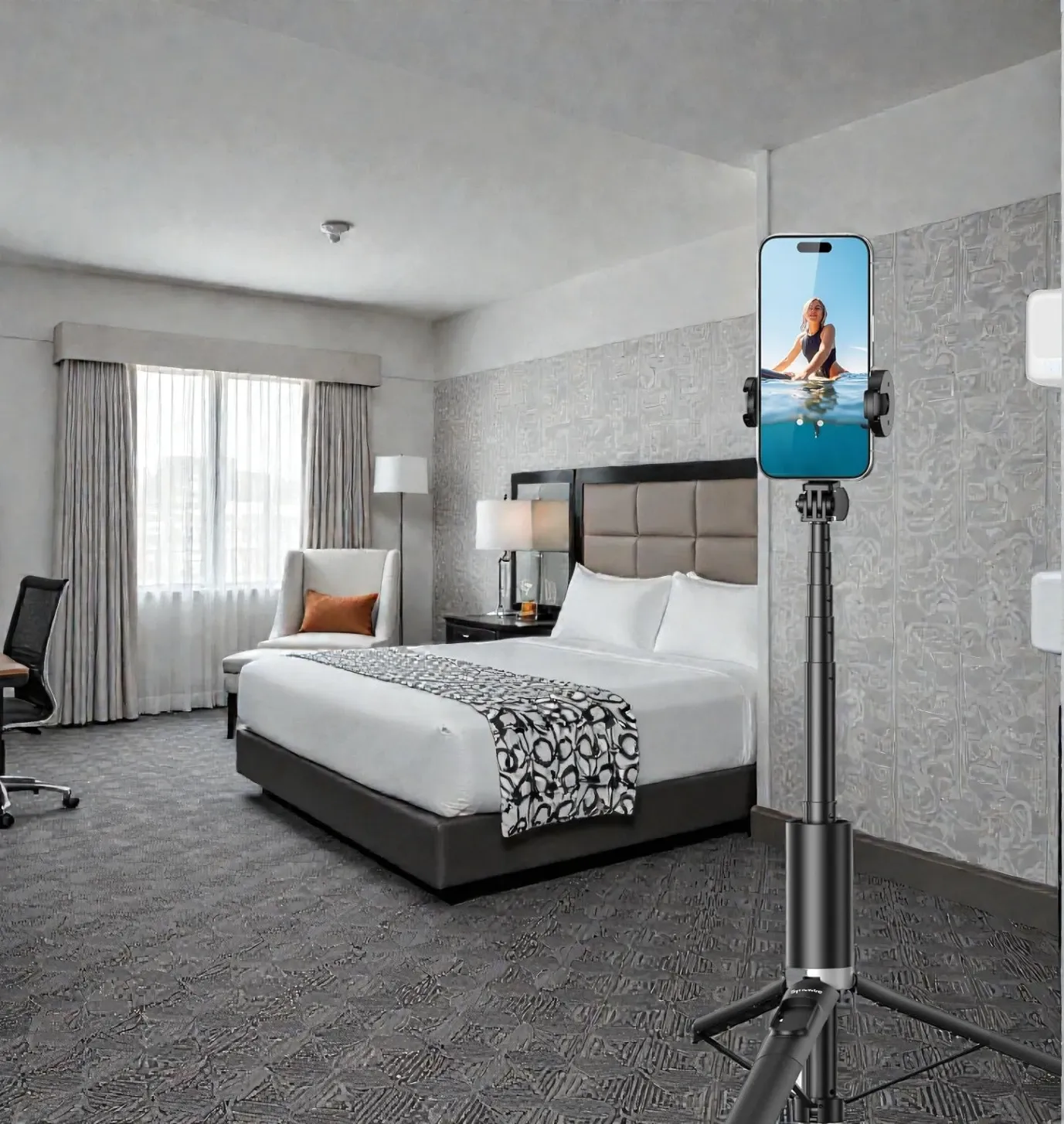 Using the Tripod With Tablets and Other Devices