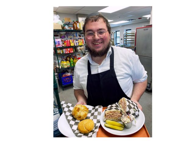 I Have No Beef With the Manhattan Avenue Kosher Deli in Santa Fe