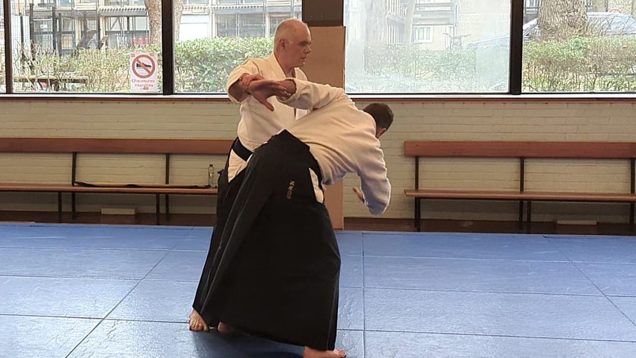 TENCHI NAGE - Appliquez la quatrième loi