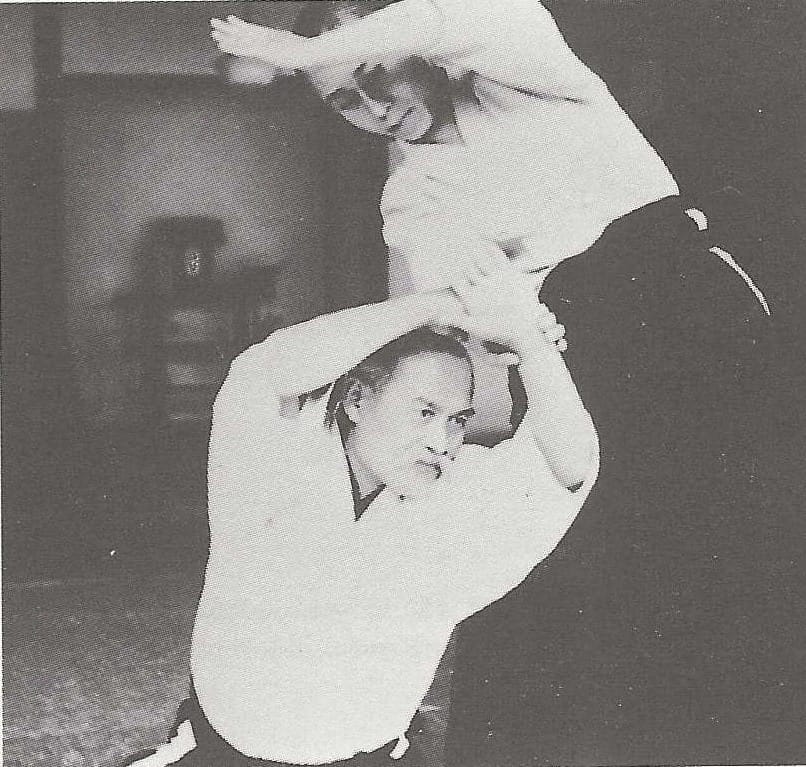 Chapitre IV - Entraînement en Aiki  # 1