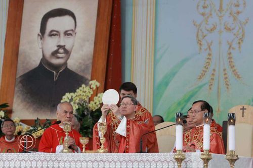 Đức Hồng Y Tagle cử hành Thánh lễ phong chân phước cho vị tử đạo Việt Nam