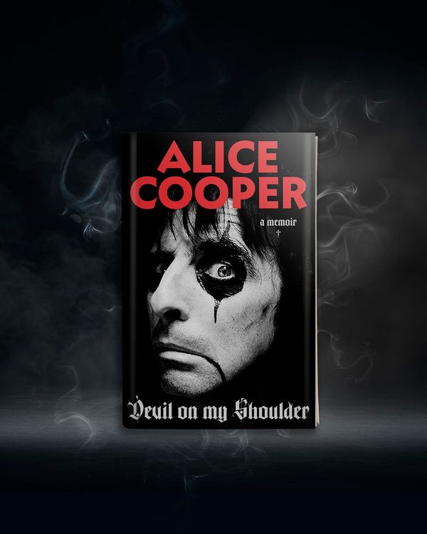 Alice Cooper Announces New Autobiography 'Devil on My Shoulder' + UK Book Tour Dates (Reaction)