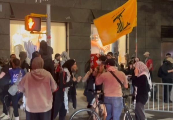 They Came Back to the Synagogue. Again.