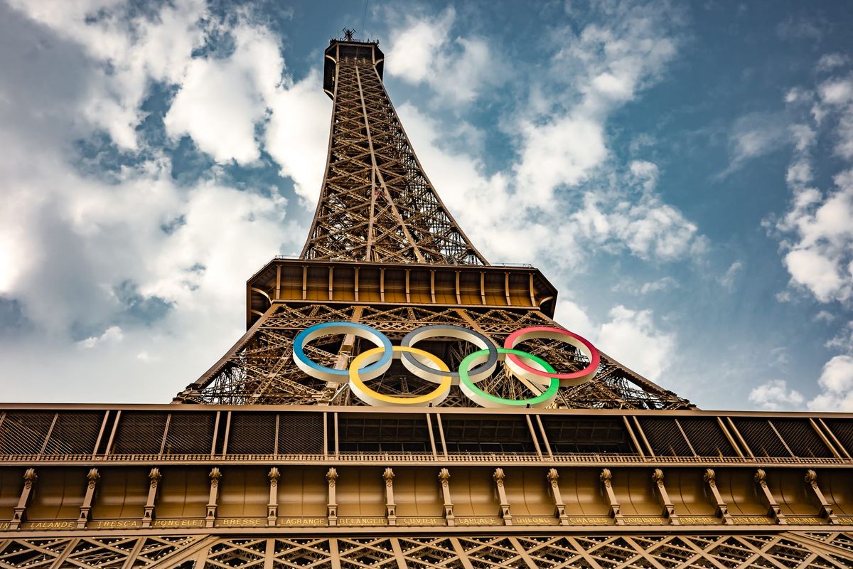 10 Reader Questions About Career Politics, Investing, Job Hopping, and AI (among others)