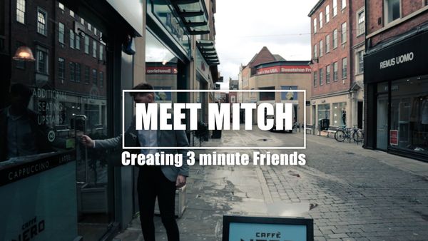 Rencontrez Mitch: Créer des amis de 3 minutes