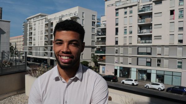 À la rencontre de Pierre : Du Basket à BA