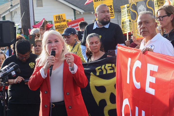 Houston Lawmakers Demand Investigation After ICE Killing