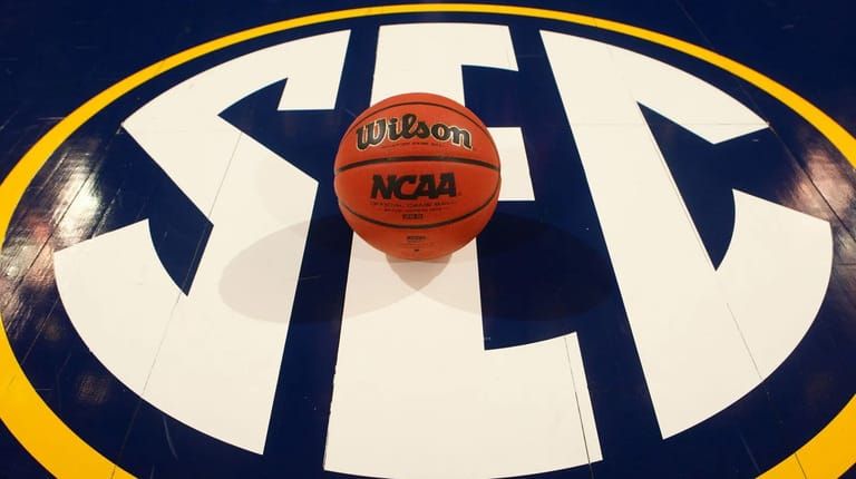 SEC Showdown: Quarterfinal Clashes Set After Thrilling Second-Round Finishes