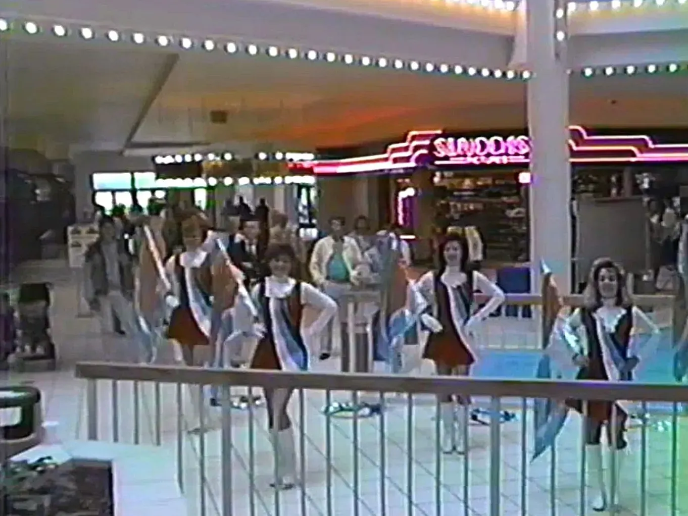 Hamilton Mall circa 1989