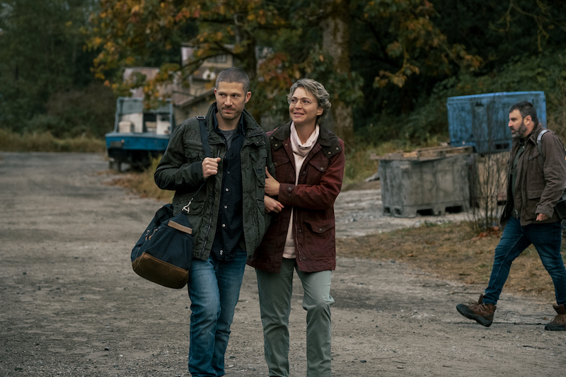 Midnight Mass' Episode 1 Recap: Welcome to Crockett Island - Nerds and  Beyond