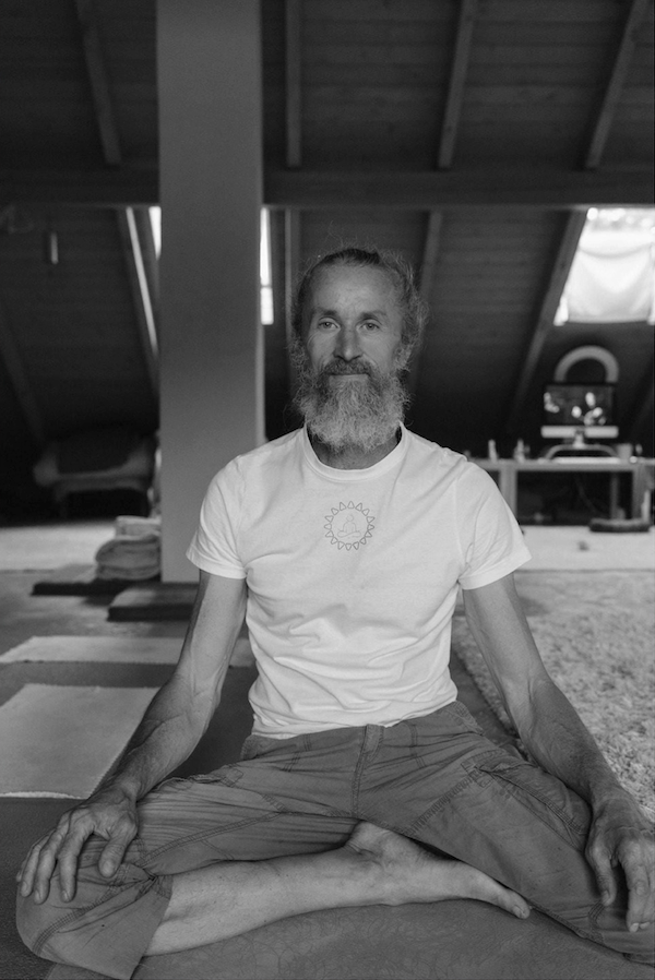 Compassionate Inquiry in My Therapeutic Practice / Q&A article