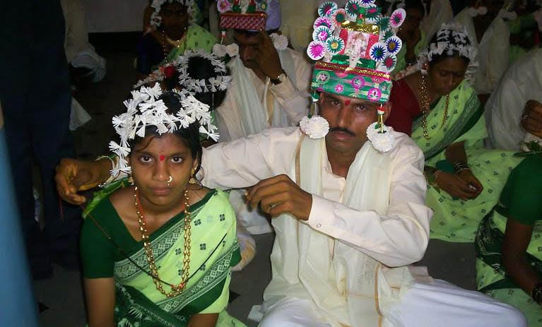 Indian mass marriages give disadvantaged families the chance to celebrate