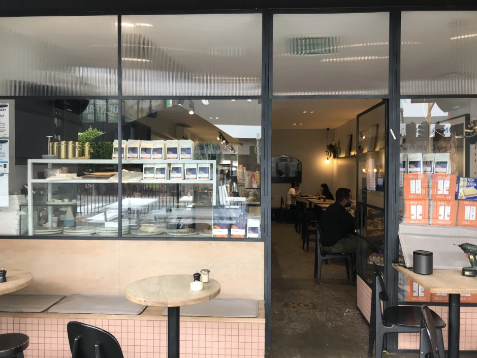 Melbourne cafe innovates to stay afloat, help vulnerable