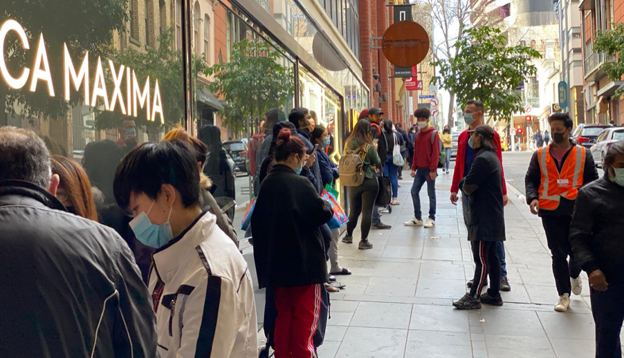 International students and migrant workers turn to charity amid COVID economic collapse