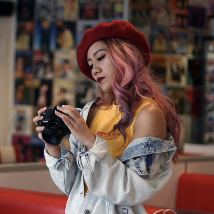 Through a camera lens: The world of the social influencer