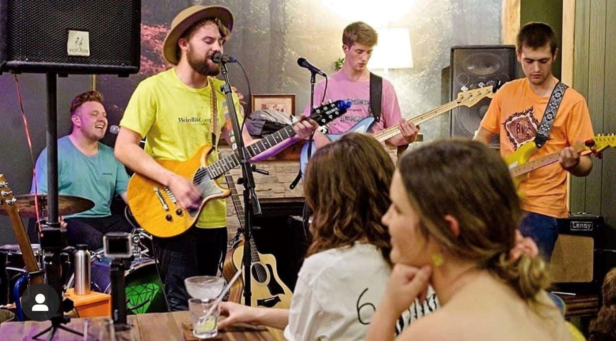 Fall 'Head Over Heels' with St Emerald’s new single