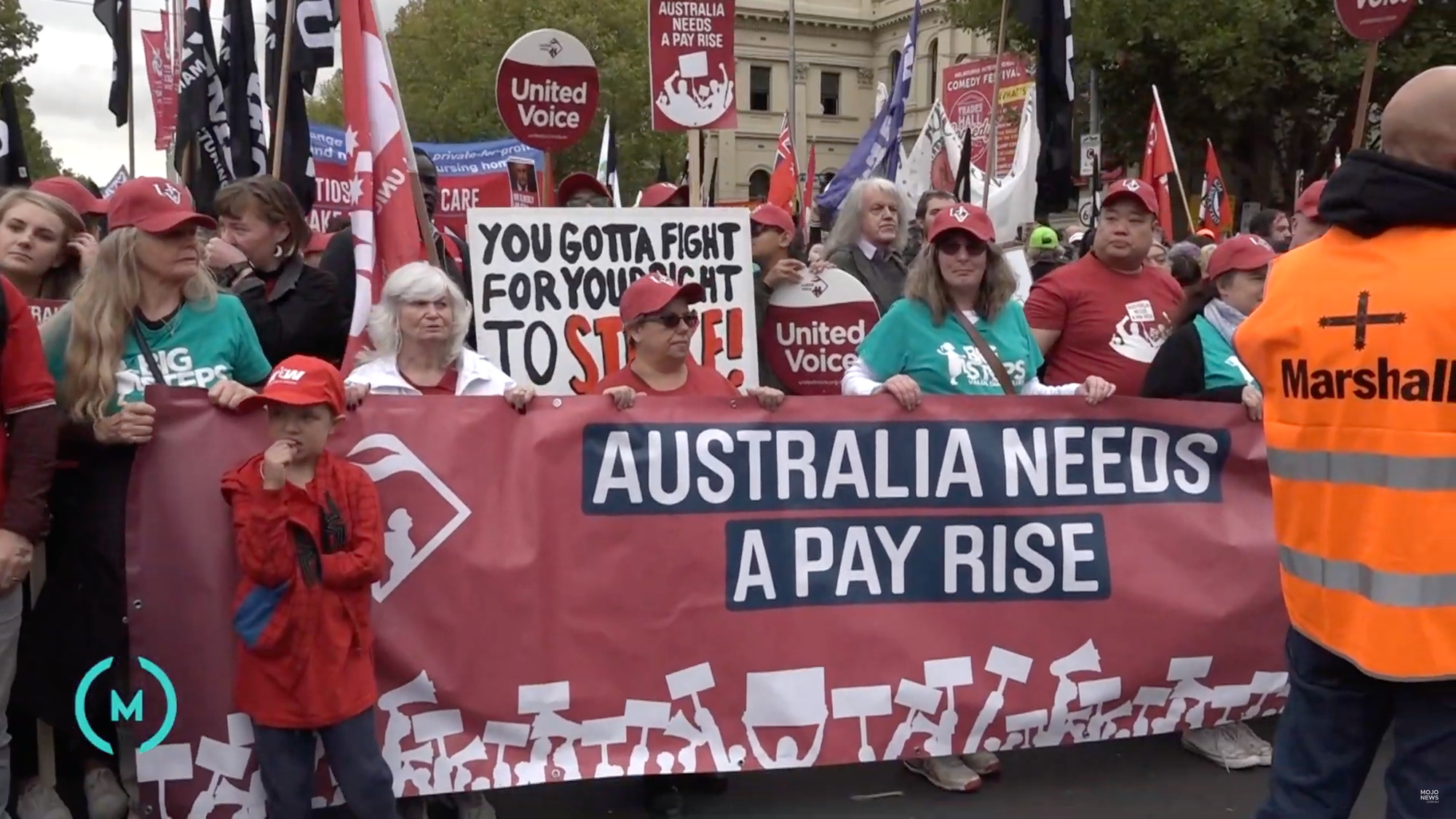Thousands rally for workers' rights
