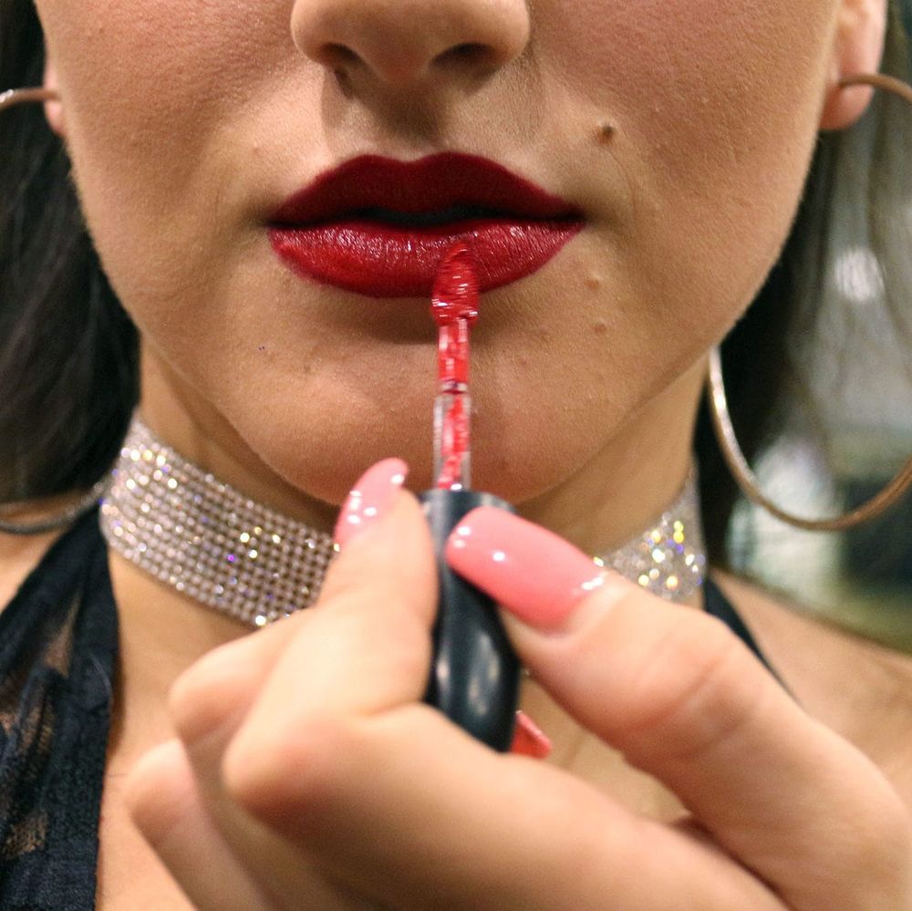 Frowned upon, but it pays: an evening with a pole dancer post image