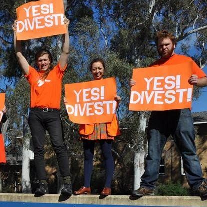 Unis face pressure to go fossil free post image