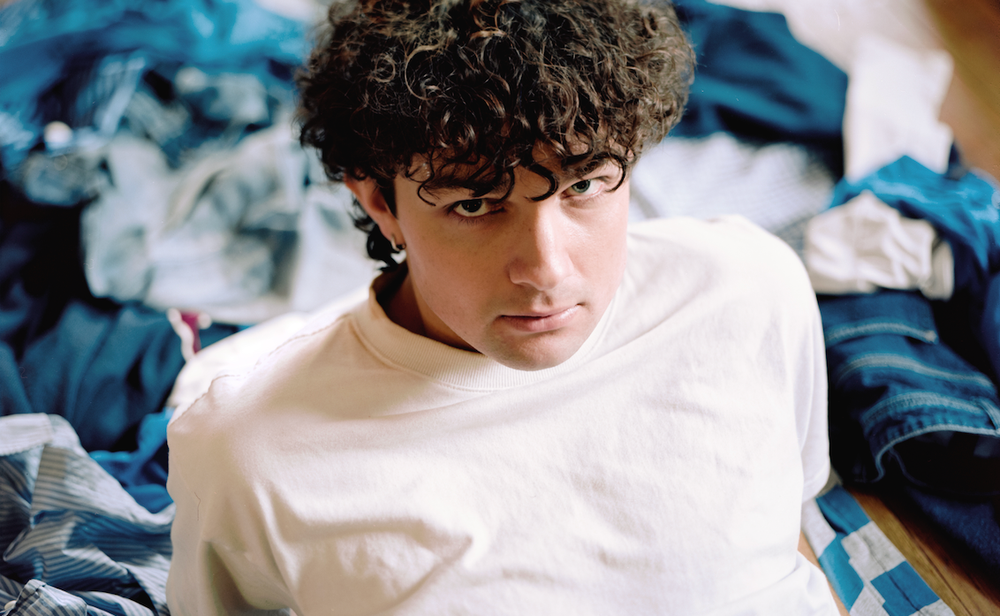 Grit, gingerbread and the rise of an indie-pop star post image