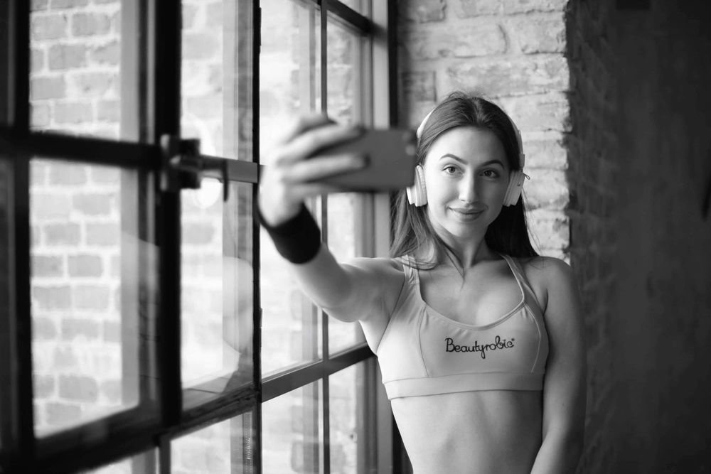 Turkey's femicide victims framed out of Instagram selfie challenge post image