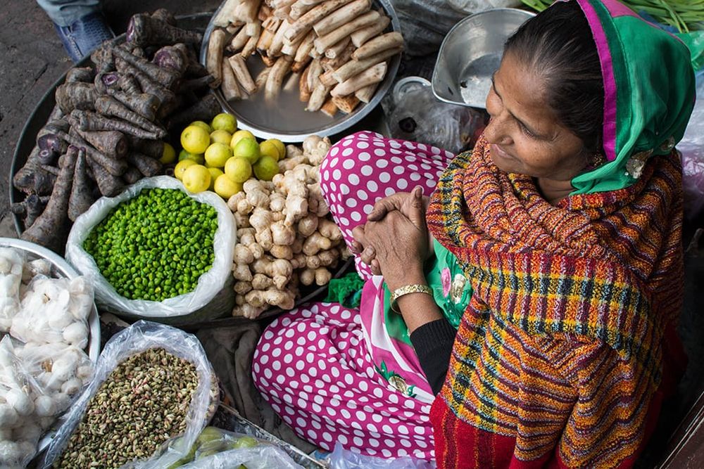 Being a woman in India's great spice market (photo report) post image