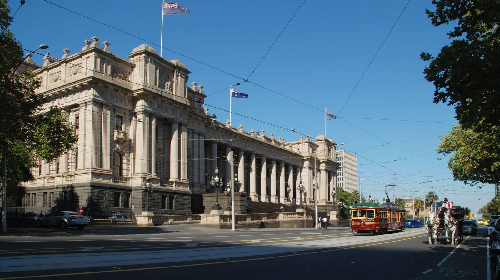 Victoria's debt is nearly $200 billion. Is that really so bad? post image