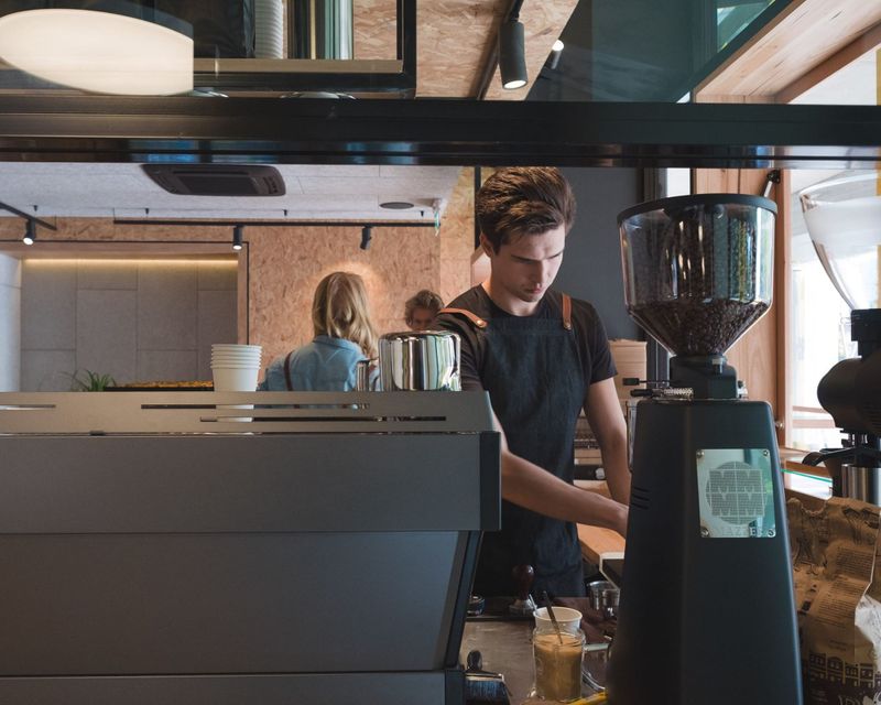 A Comprehensive Review of Caulfield's Flipboard Cafe post image