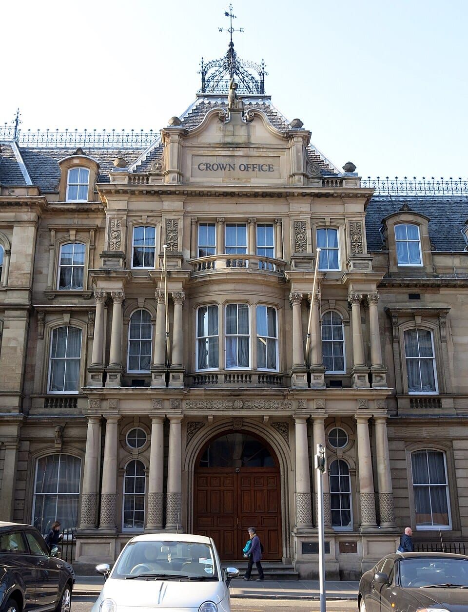 Photo of an ornate, stone building in the Free Renaissance style