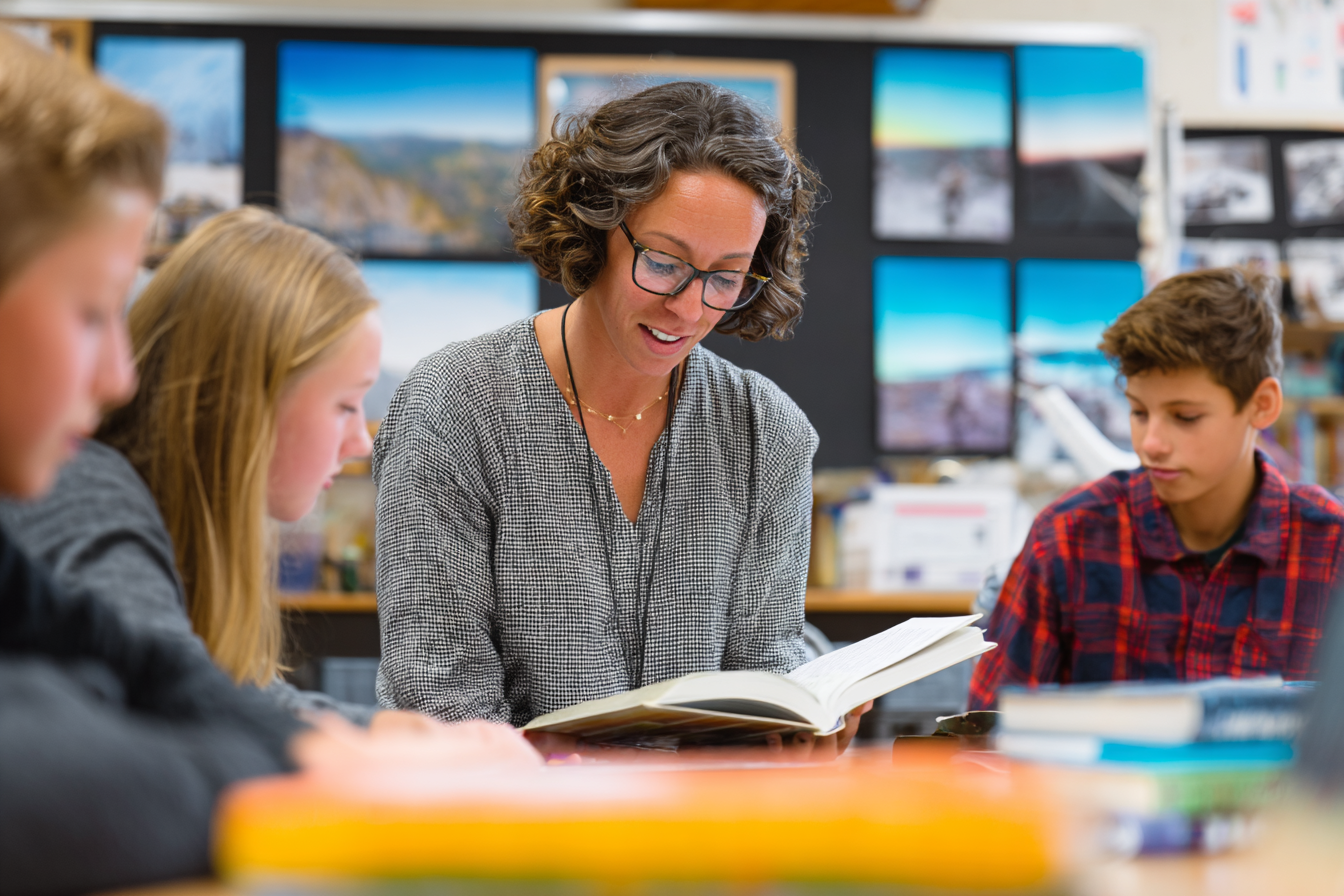 Unit Plan 33 (Grade 8 ELA): Summarizing & Synthesizing Information