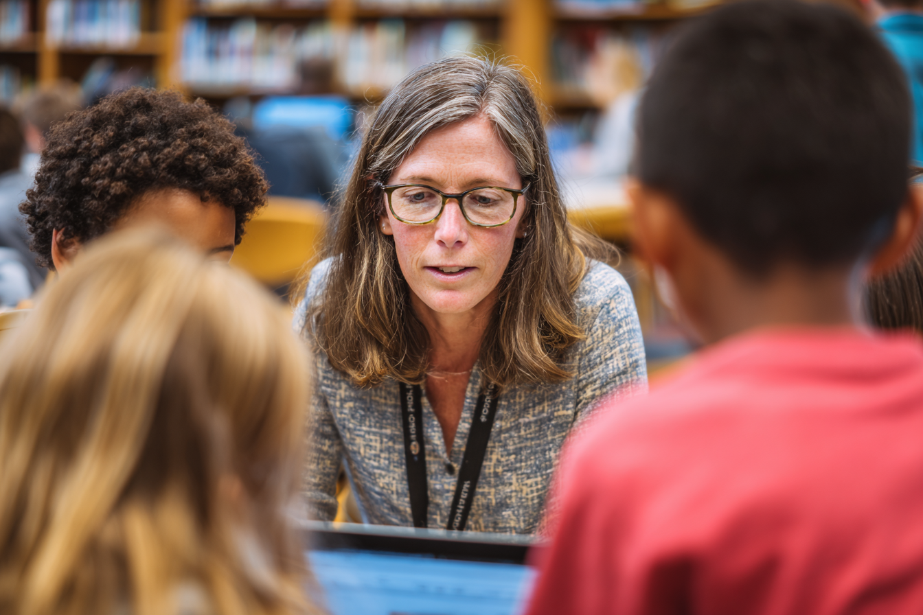 Unit Plan 14 (Grade 4 Library): Using Text Features and Search Tools