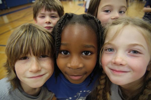 Unit Plan 29 (Grade 3 PE): Cooperative Large-Group Games