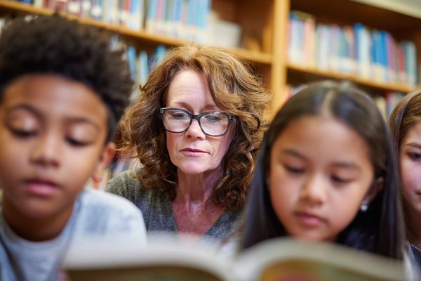 Unit Plan 14 (Grade 5 Library): Finding Information with Text Features and Search Tools