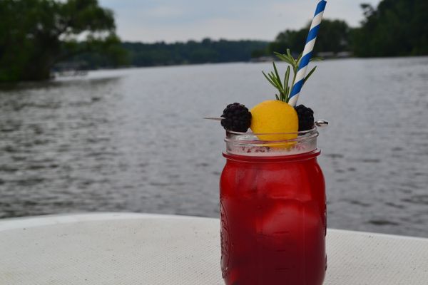 Blackberry Whiskey Lemonade