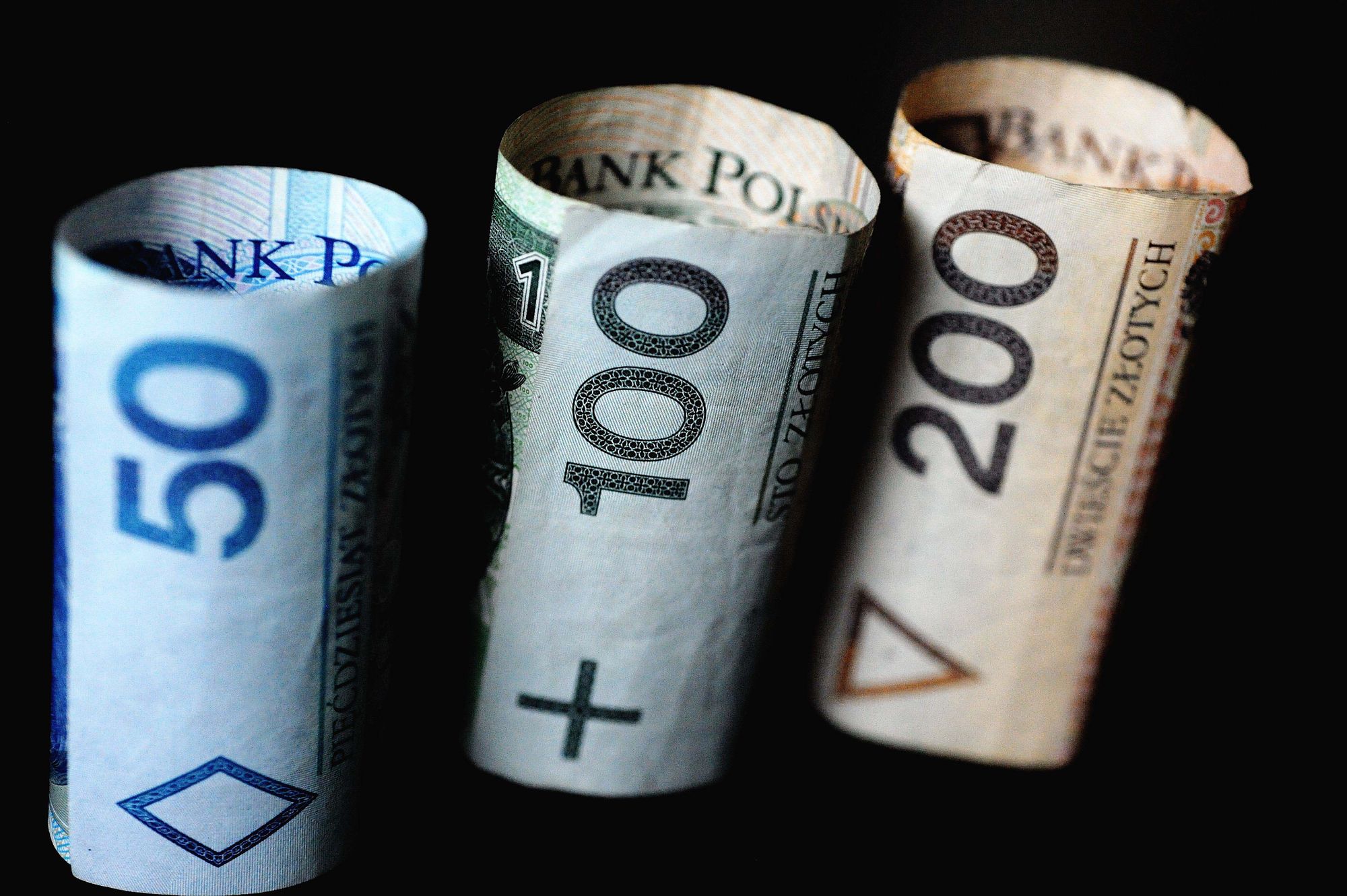 Vivus: pożyczki, oligarchowie i szara eminencja PiS