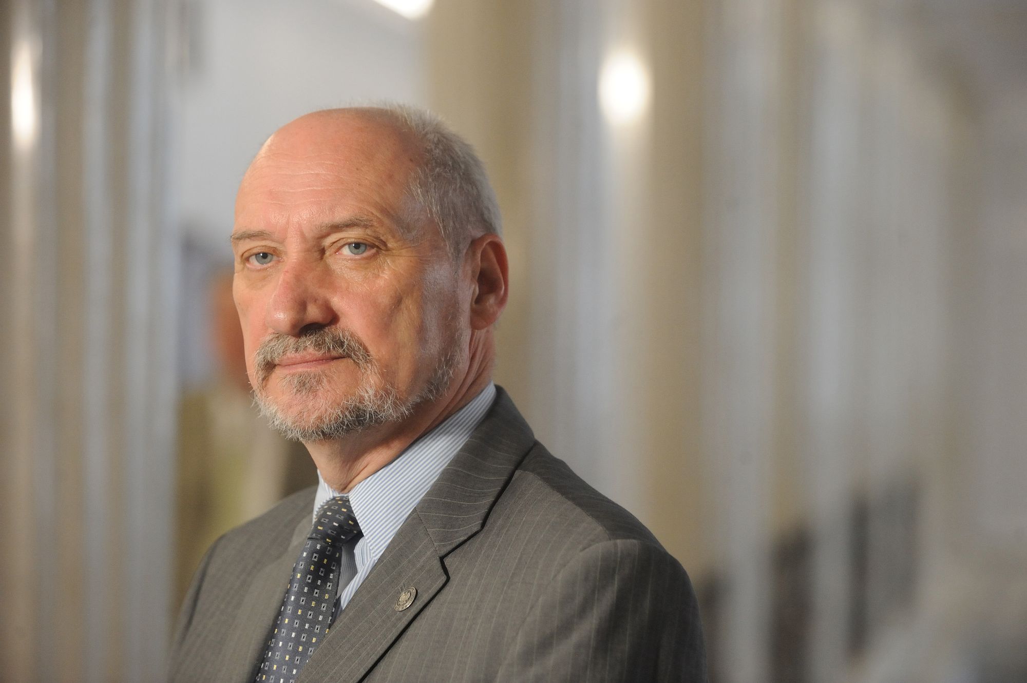 Andrzej Rozenek: nasza armia liże rany po Macierewiczu