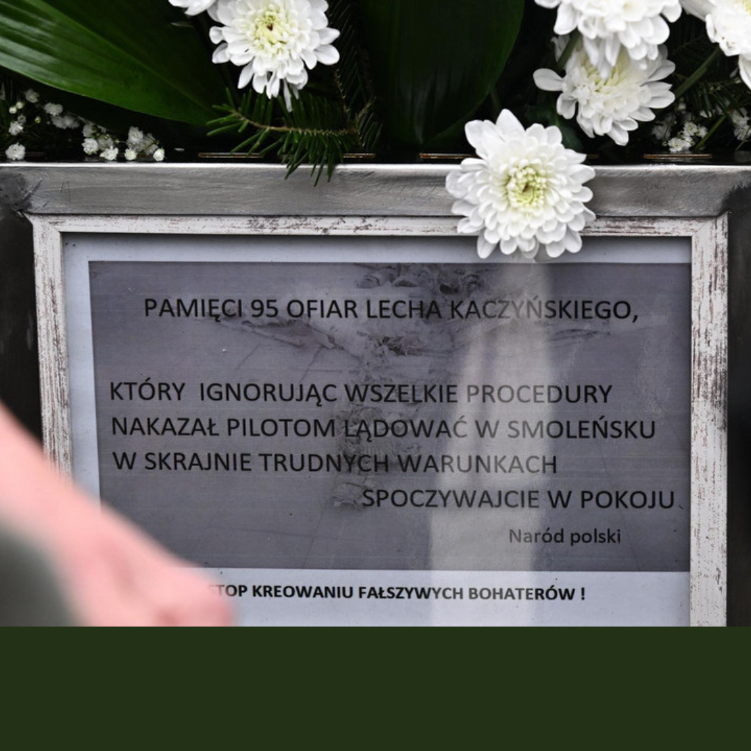 Kłamstwo smoleńskie wygrało w sejmie