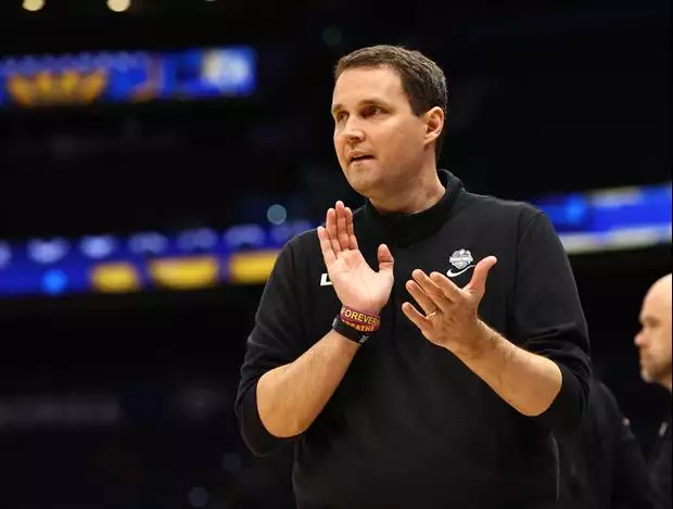 Jordan Bender, the 6-8 left-handed forward from Northside Christian (FL) who played for Marreese Speights,…